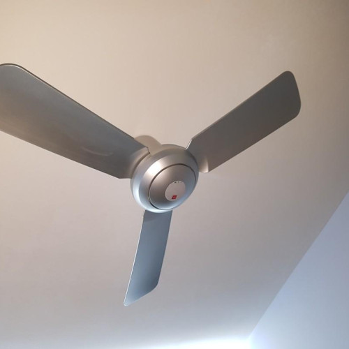 Quạt Trần KDK 3 Cánh M11SU Màu Bạc Quạt Trần KDK 3 Cánh M11SU Màu Bạc