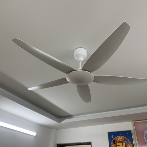 Quạt Trần 5 Cánh Luxfan GV 068T Màu Trắng