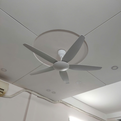 Quạt Trần 5 Cánh Luxfan GV 068T Màu Trắng