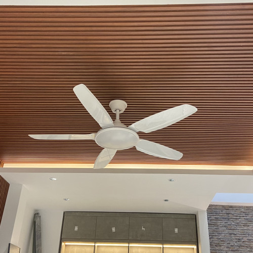 Quạt Trần 5 Cánh Luxfan GV 8010T Màu Trắng Quạt Trần 5 Cánh Luxfan GV 8010T Màu Trắng