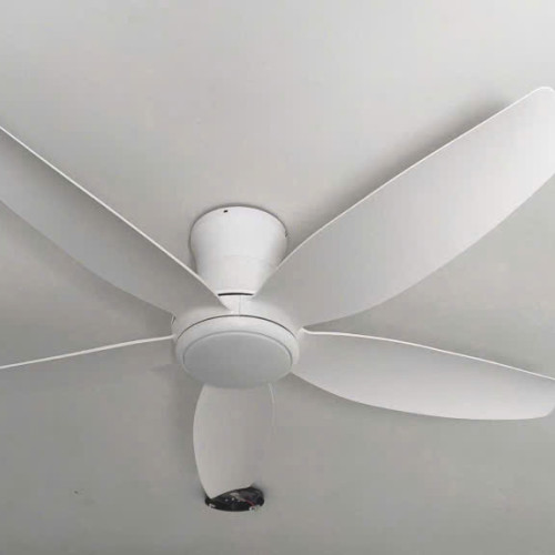 Quạt Trần Đèn 5 Cánh Luxfan GV 002T Màu Trắng Quạt Trần Đèn 5 Cánh Luxfan GV 002T Màu Trắng